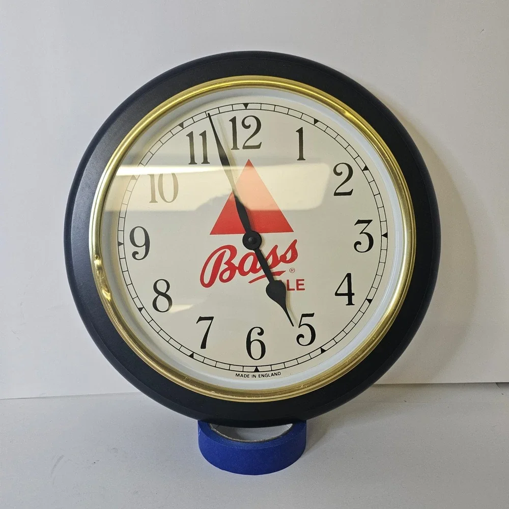 Vintage Bass Pale Ale Wall Clock Beer Bar Sign Made in England 13in man cave
